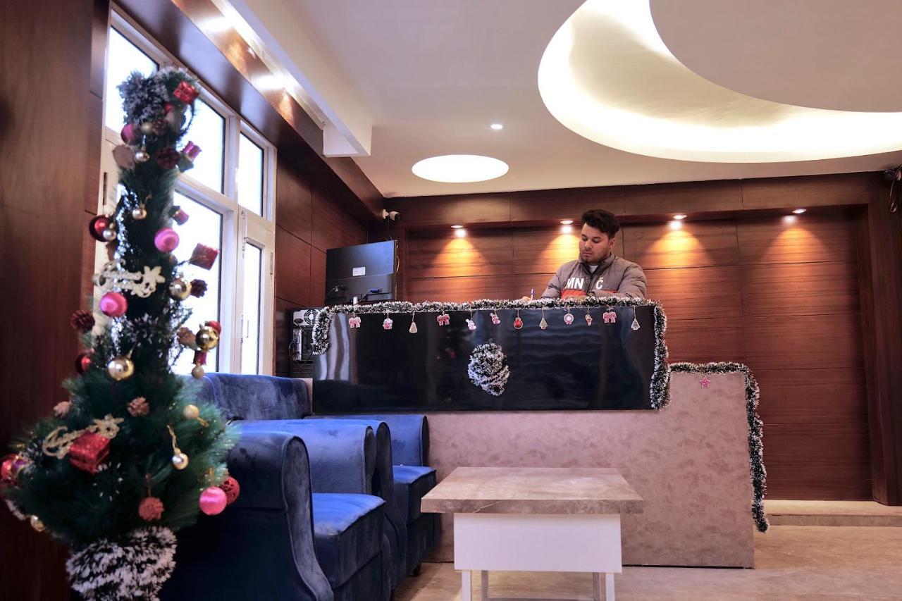 Hotel Brite Star موسوري المظهر الخارجي الصورة
