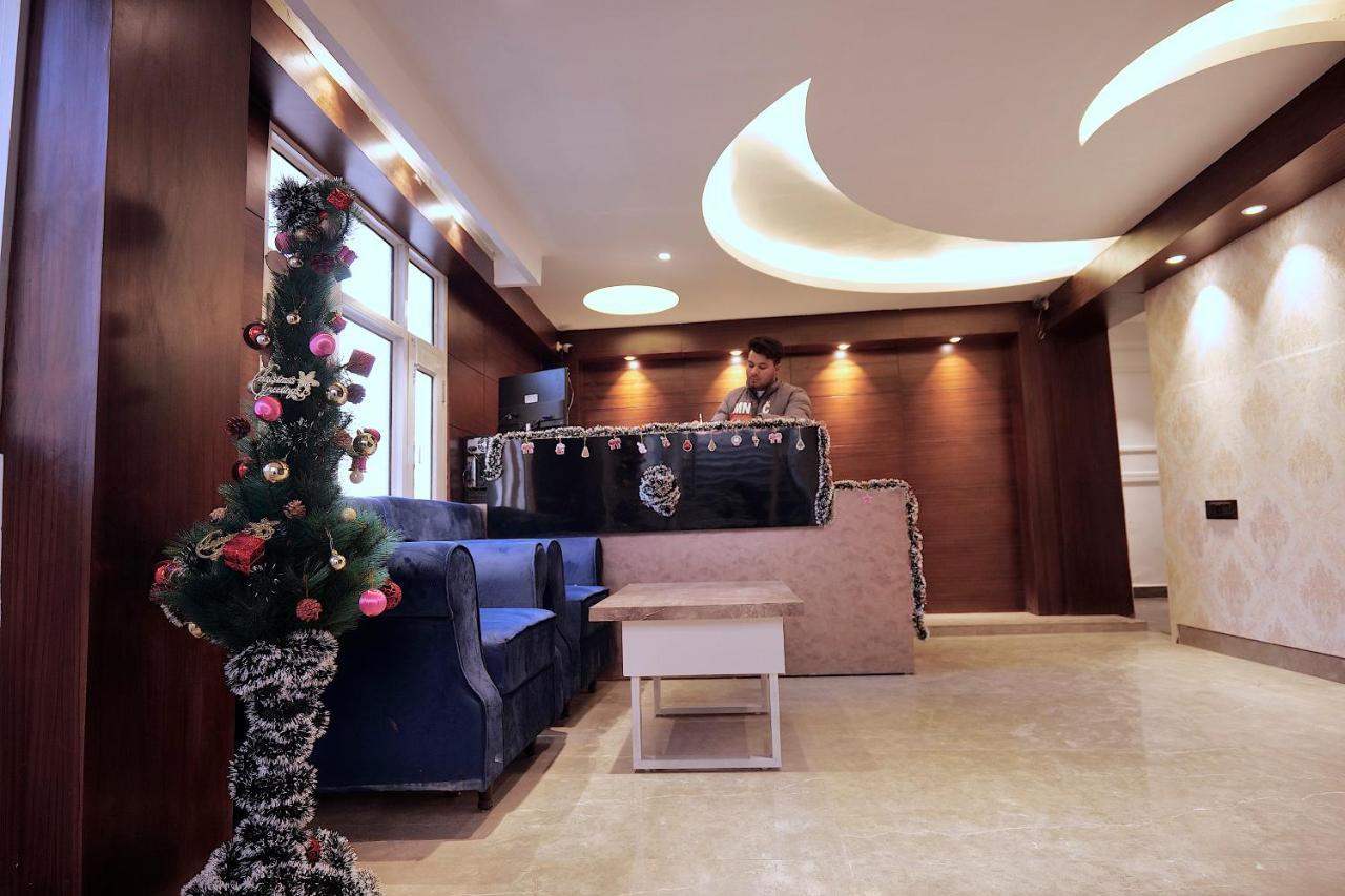 Hotel Brite Star موسوري المظهر الخارجي الصورة